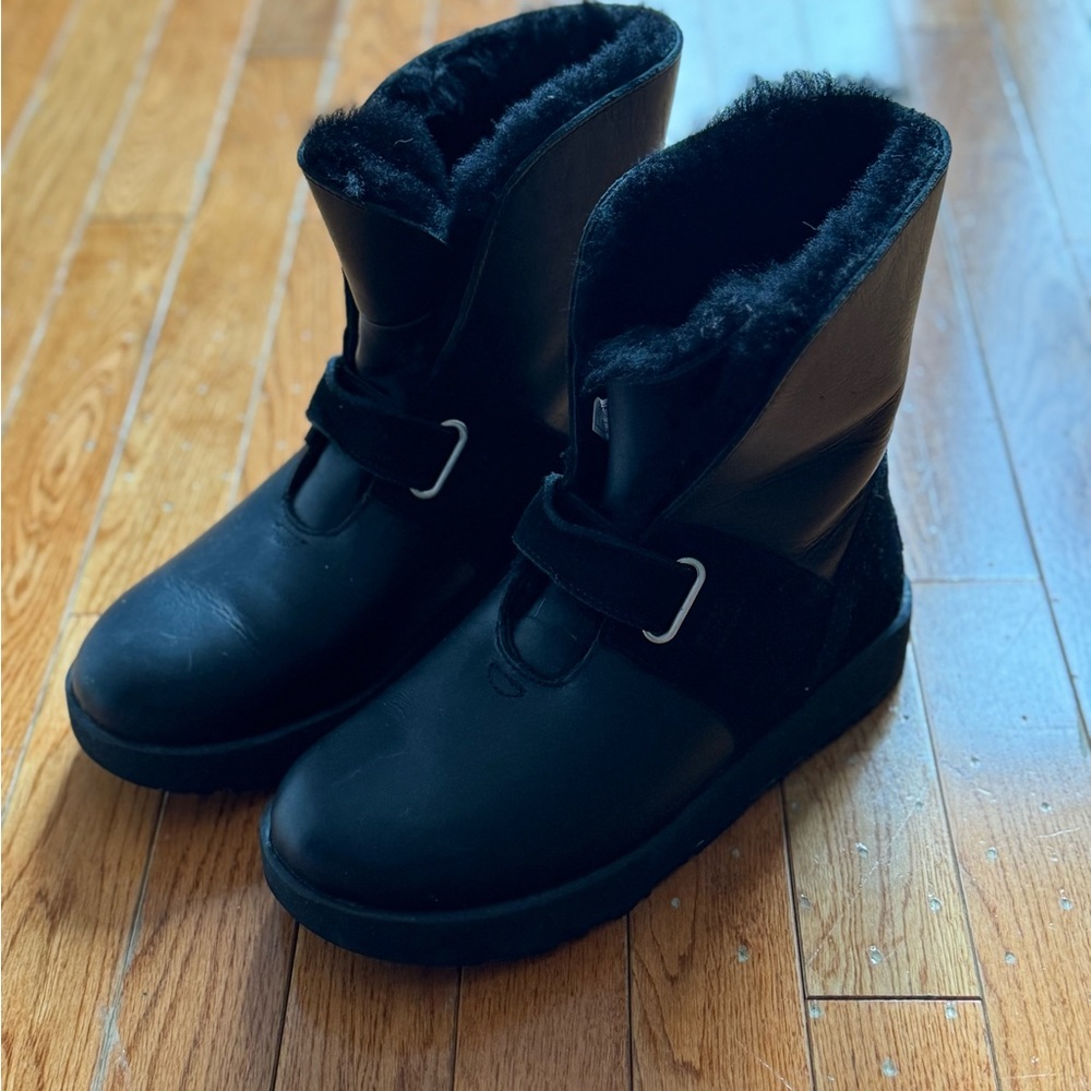 UGG Isley Black Waterproof Boots - Picture 2 of 9